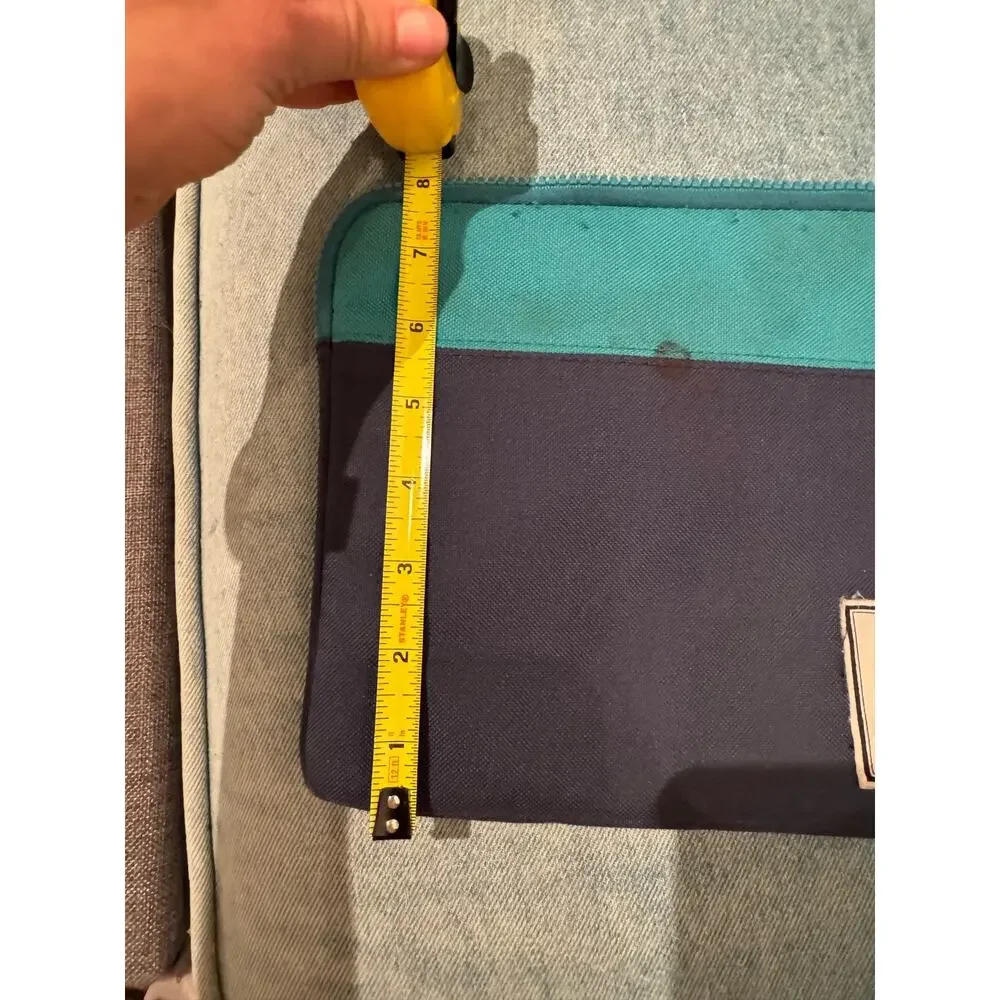 Herschel Electronics Sleeve